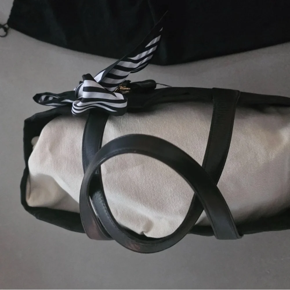 CHANEL Black Travel Line Quilted Bag and Wallet with Generic Bow - Picture 5 of 10